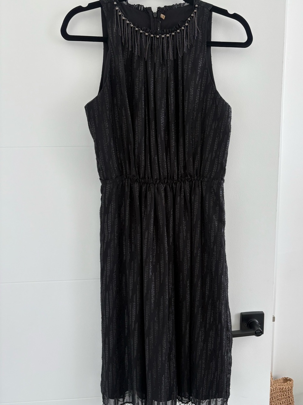 T Tahari Black Sleeveless Fringe Necklace Midi Dress